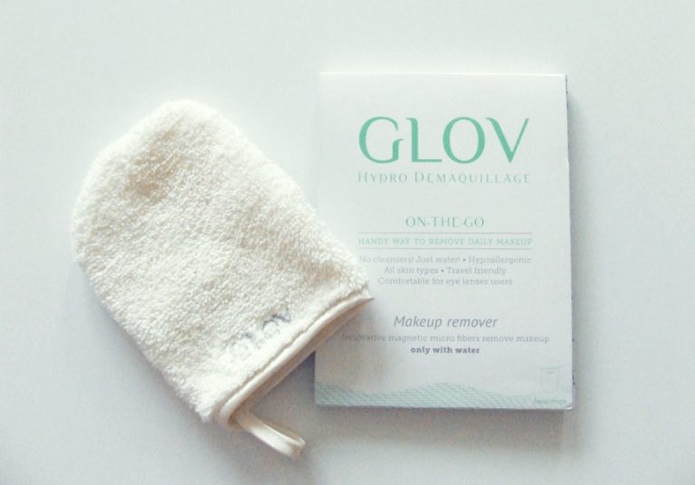 Makeup removal with GLOV Hydro Demaquillage (review)